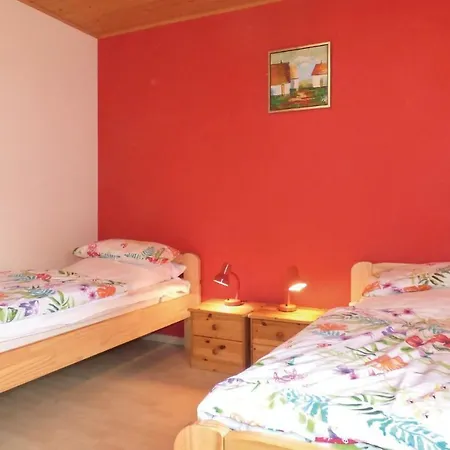 Amazing In With 2 Bedrooms